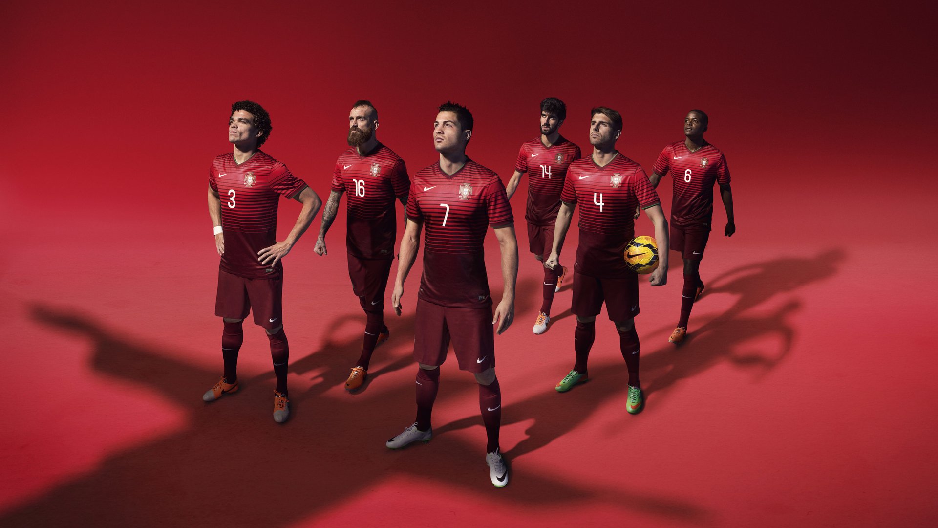 开云体育中国-伊布无解，米兰有解，当神迹遭遇更伟大的神迹